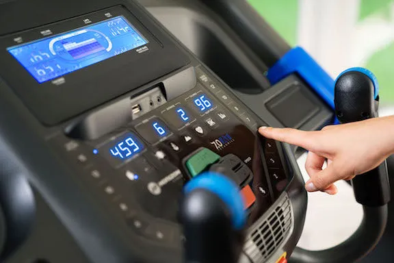 Horizon 7.0AT treadmill
