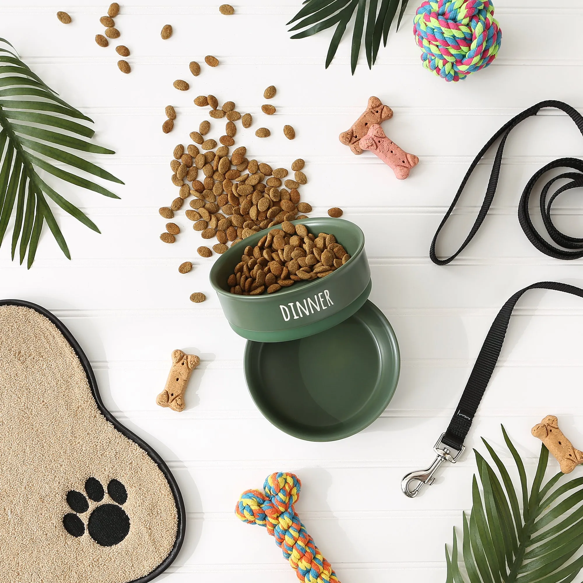 Hunter Green Dinner, Drinks & Dessert Pet Bowl Set/2, Medium - 1.5 C. Capacity