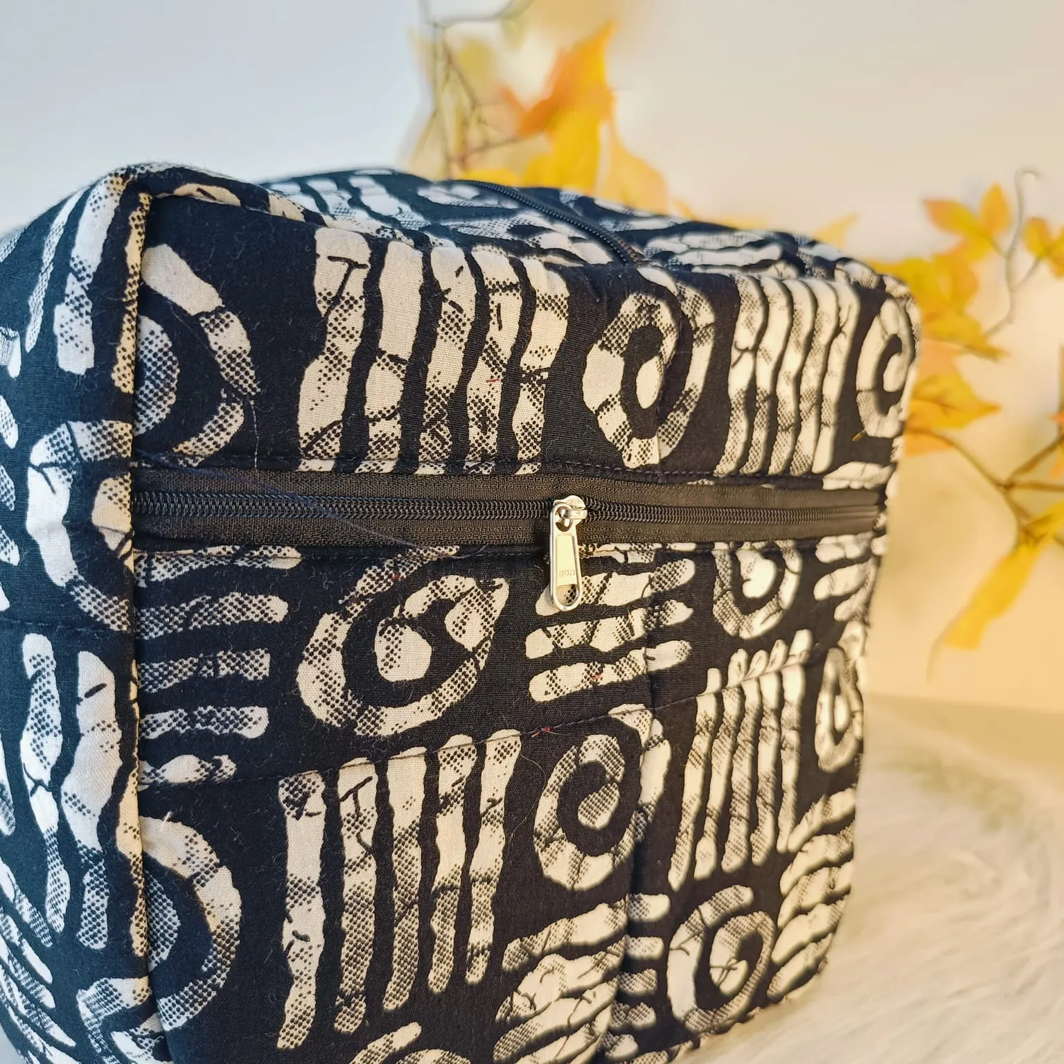 Rectangle Travel Bag Blue Colour with Big Diamond Design.