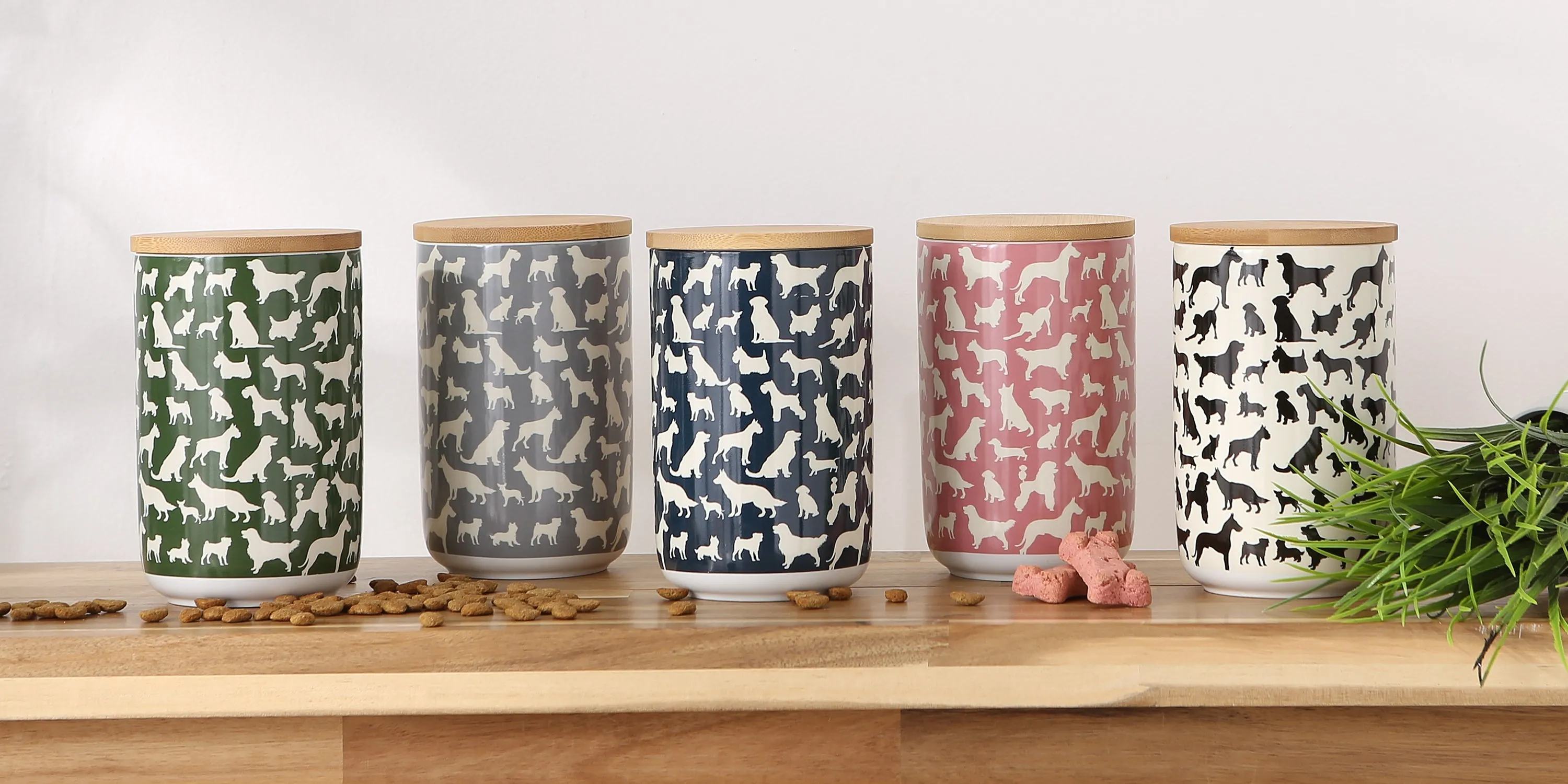 Rose Dog Show Pet Treat Canister 4 Cup Capacity